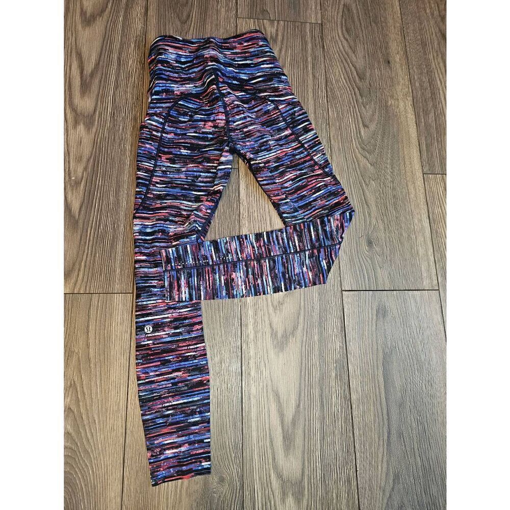 Lululemon Size 6 Fast & Free - Picture 3 of 5